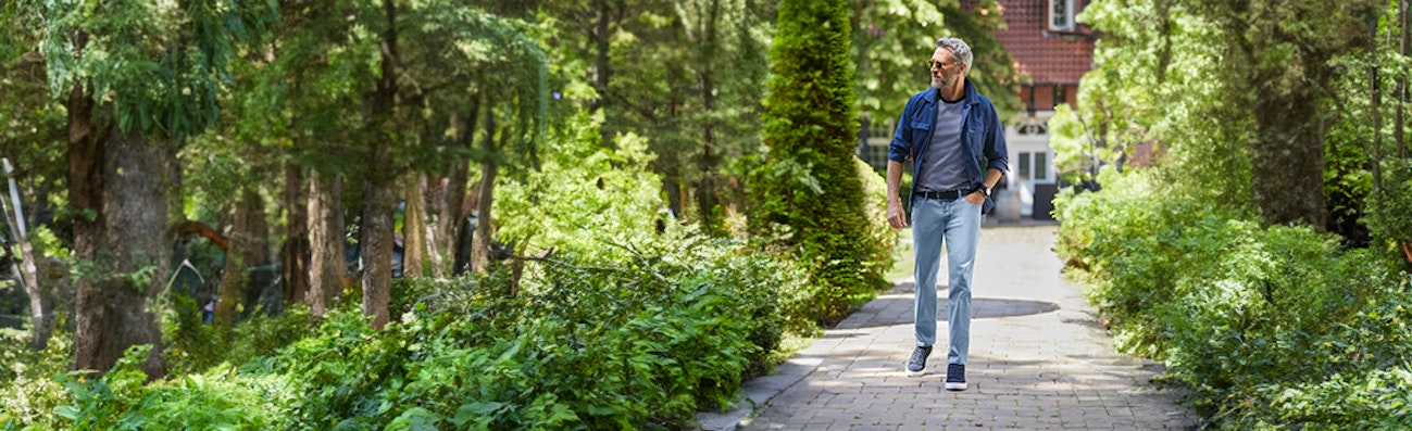 heren broek lichtblauw